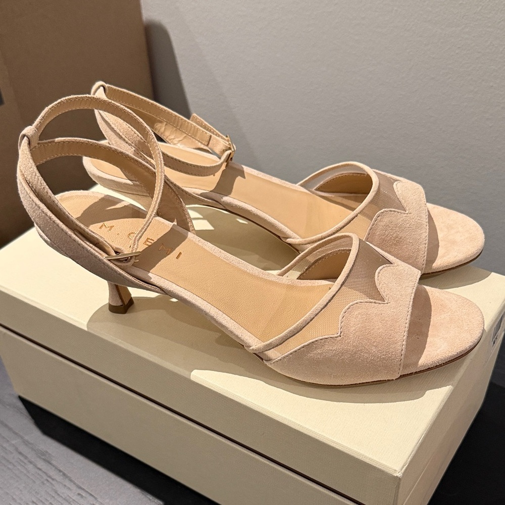 M. Gemi BNWT Suede ankle strap heel